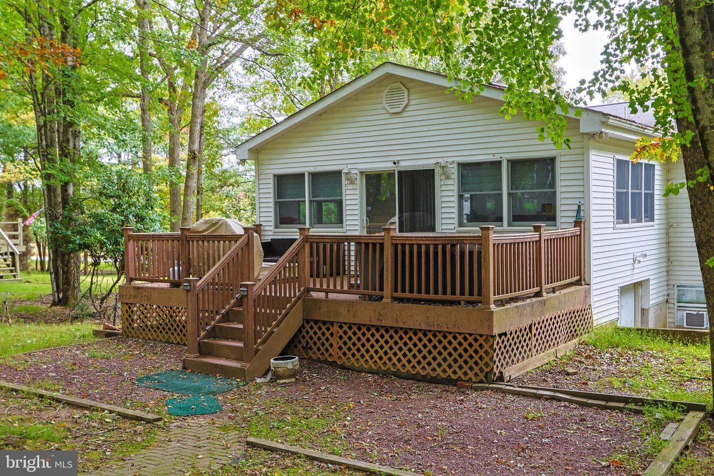 271 N Shore Drive photo 36