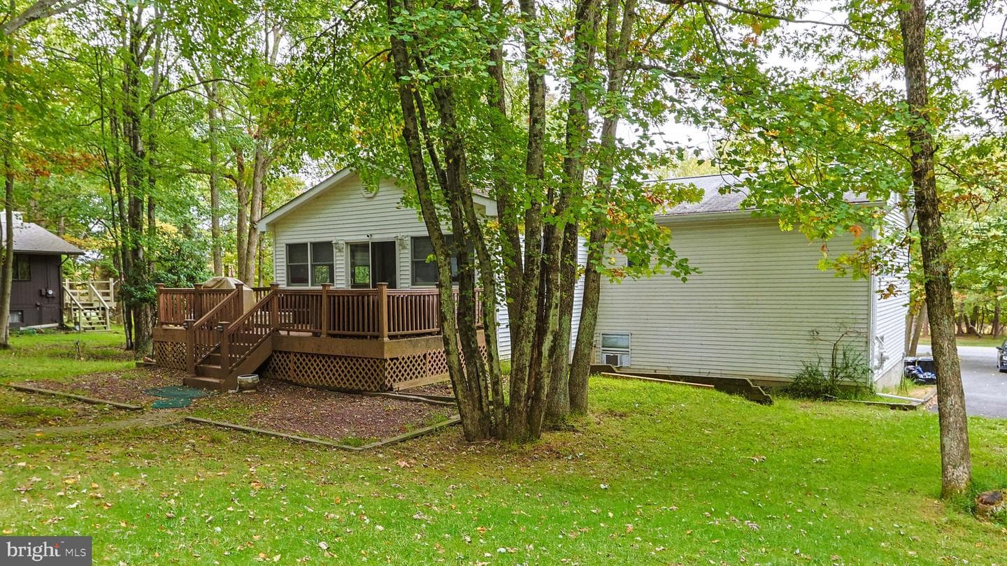 271 N Shore Drive photo 37