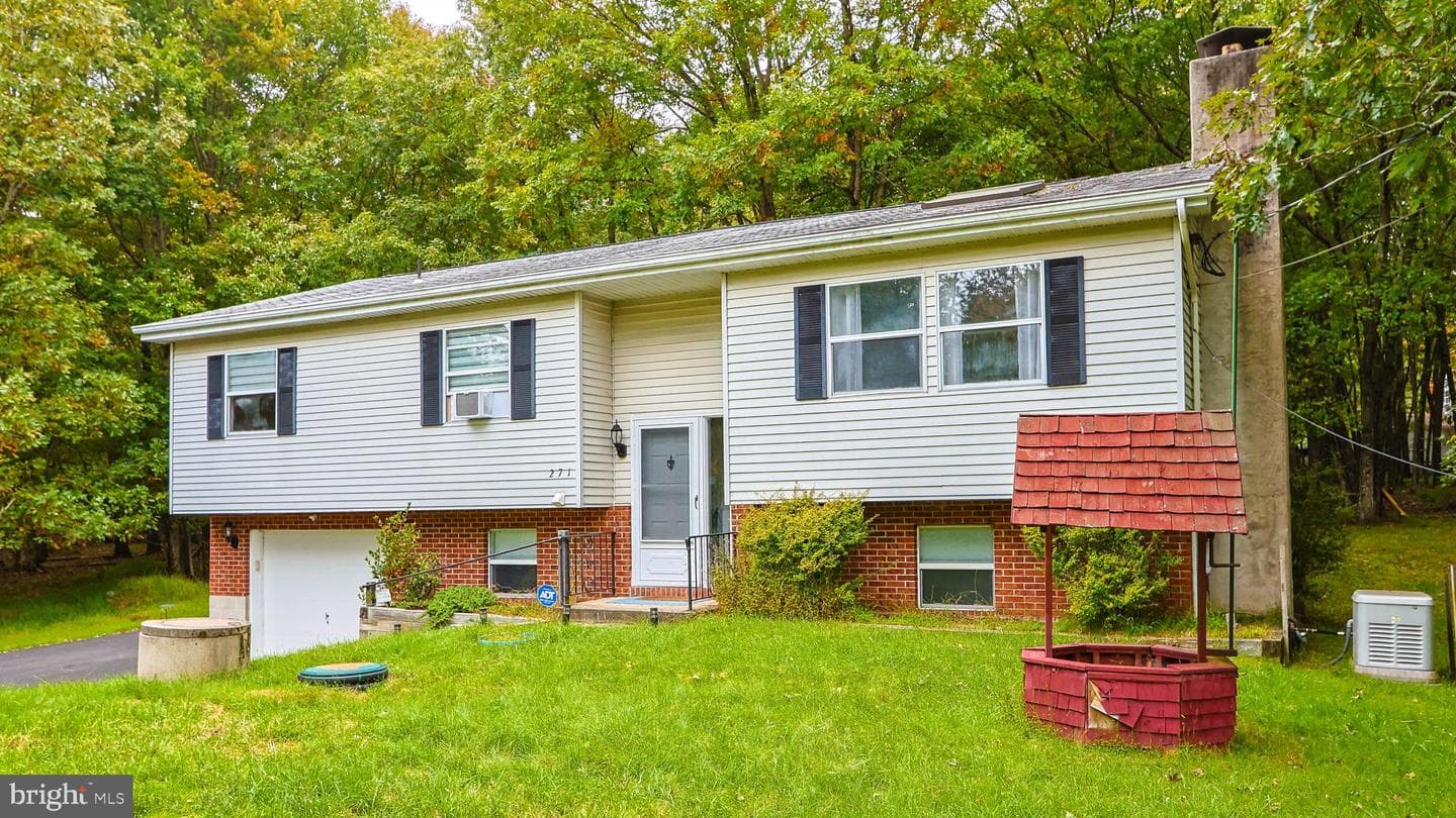 271 N Shore Drive photo 40