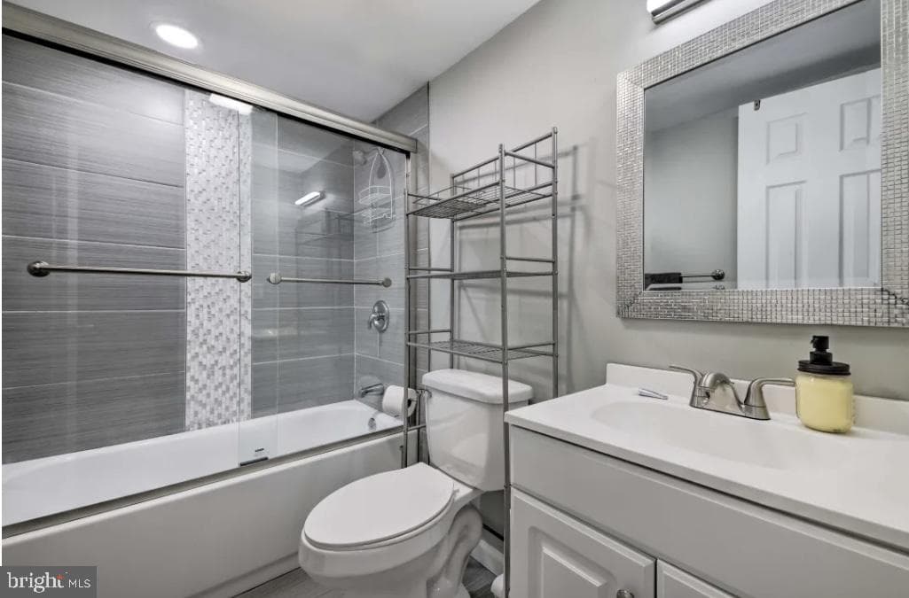 327 Country Place Dr photo 12