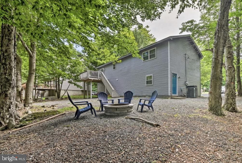 327 Country Place Dr photo 21