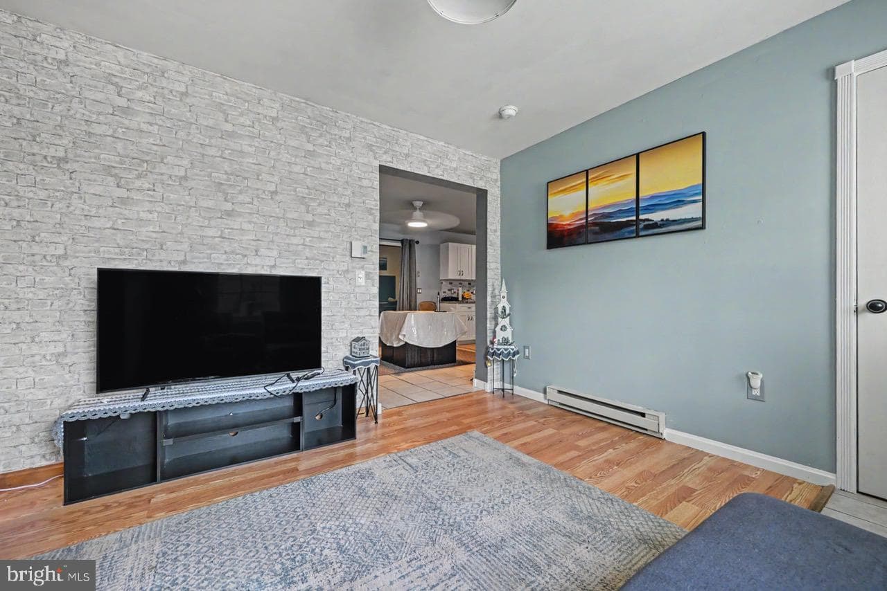 1201 Cambell Way photo 12