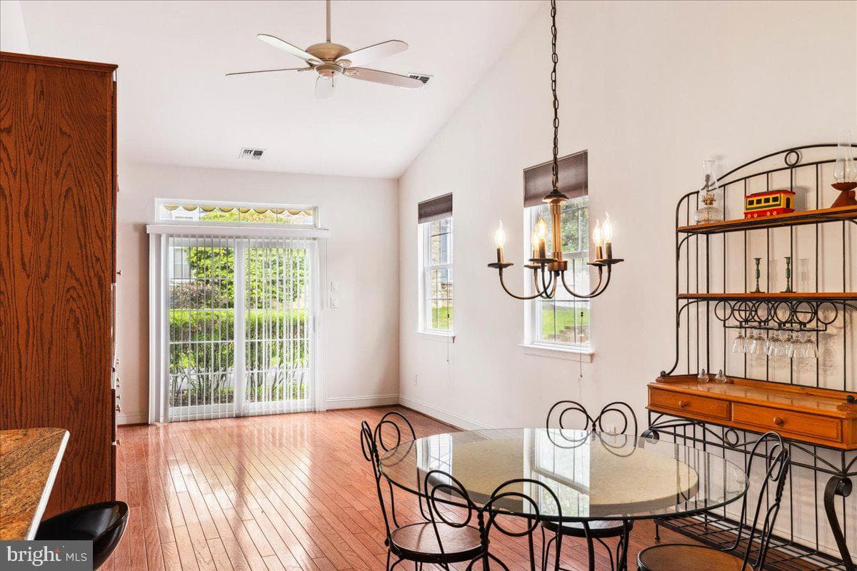 1818 Felicity Lane photo 11