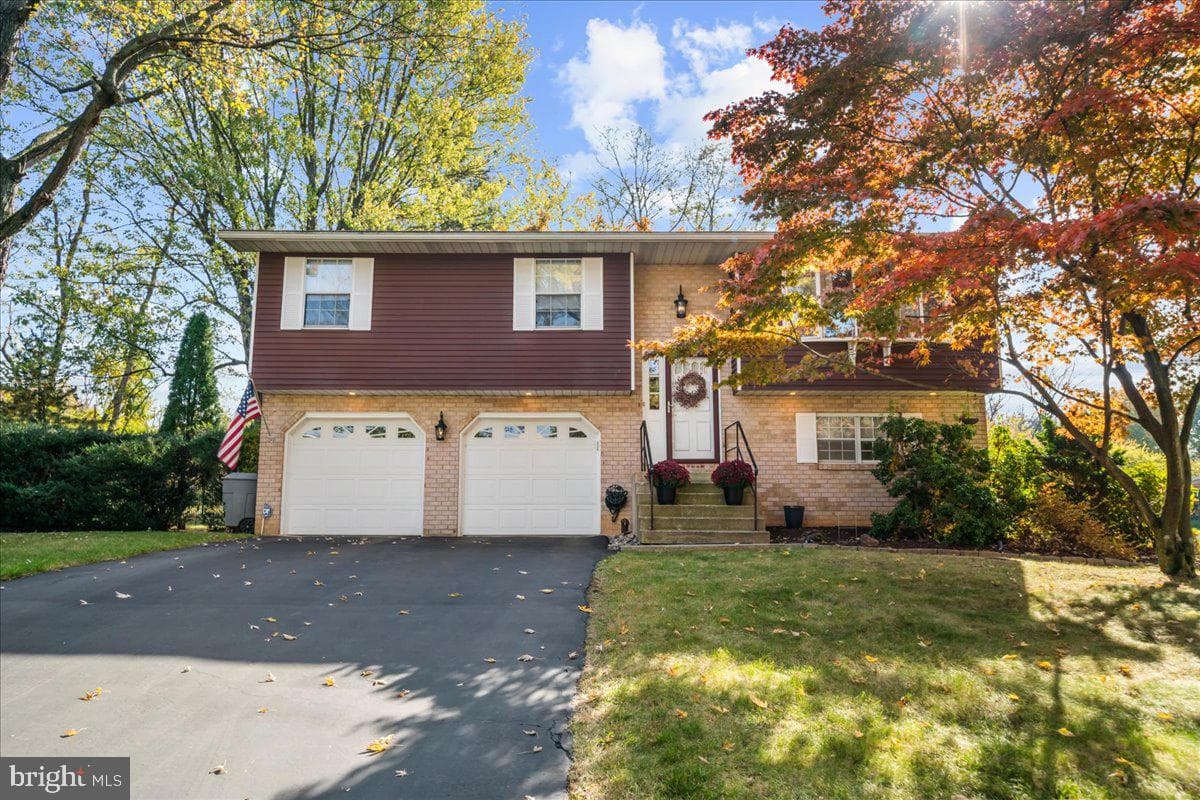 428 Johnston Drive photo 1