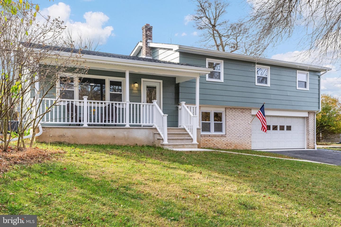 1444 E University Avenue photo 4