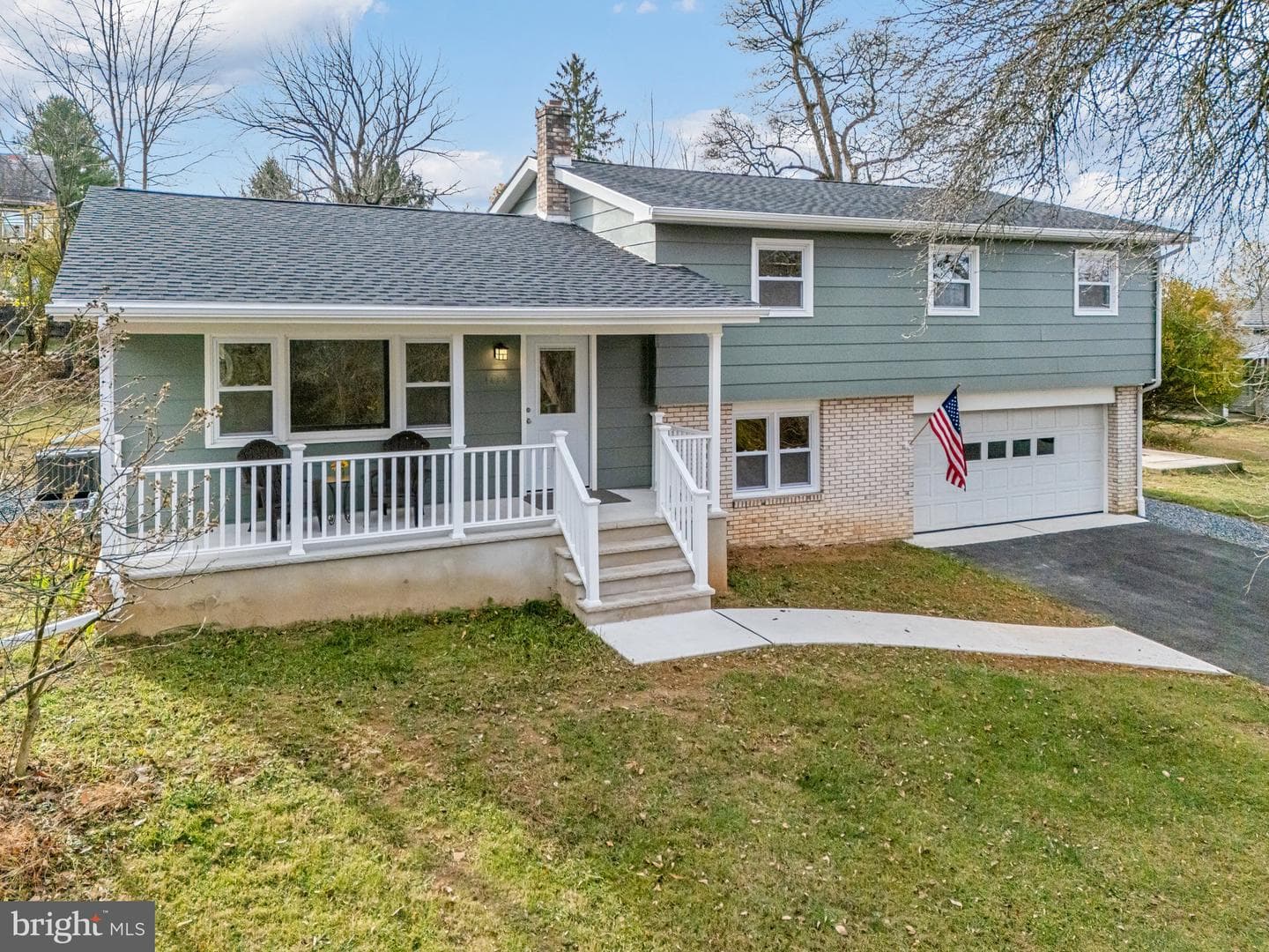 1444 E University Avenue photo 6