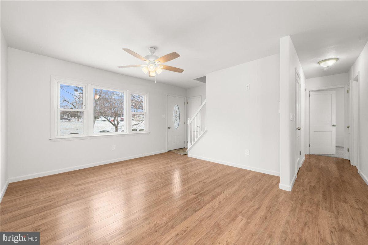 538 Tobias Drive photo 10