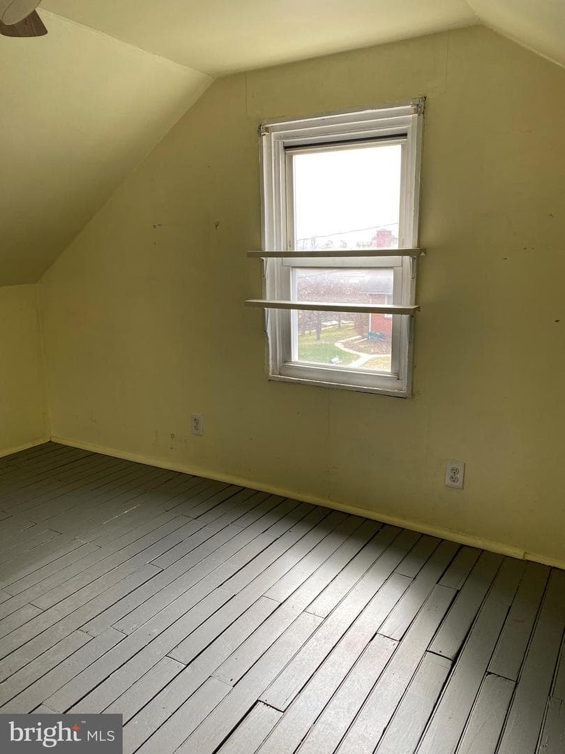 532 Heckman Avenue photo 20