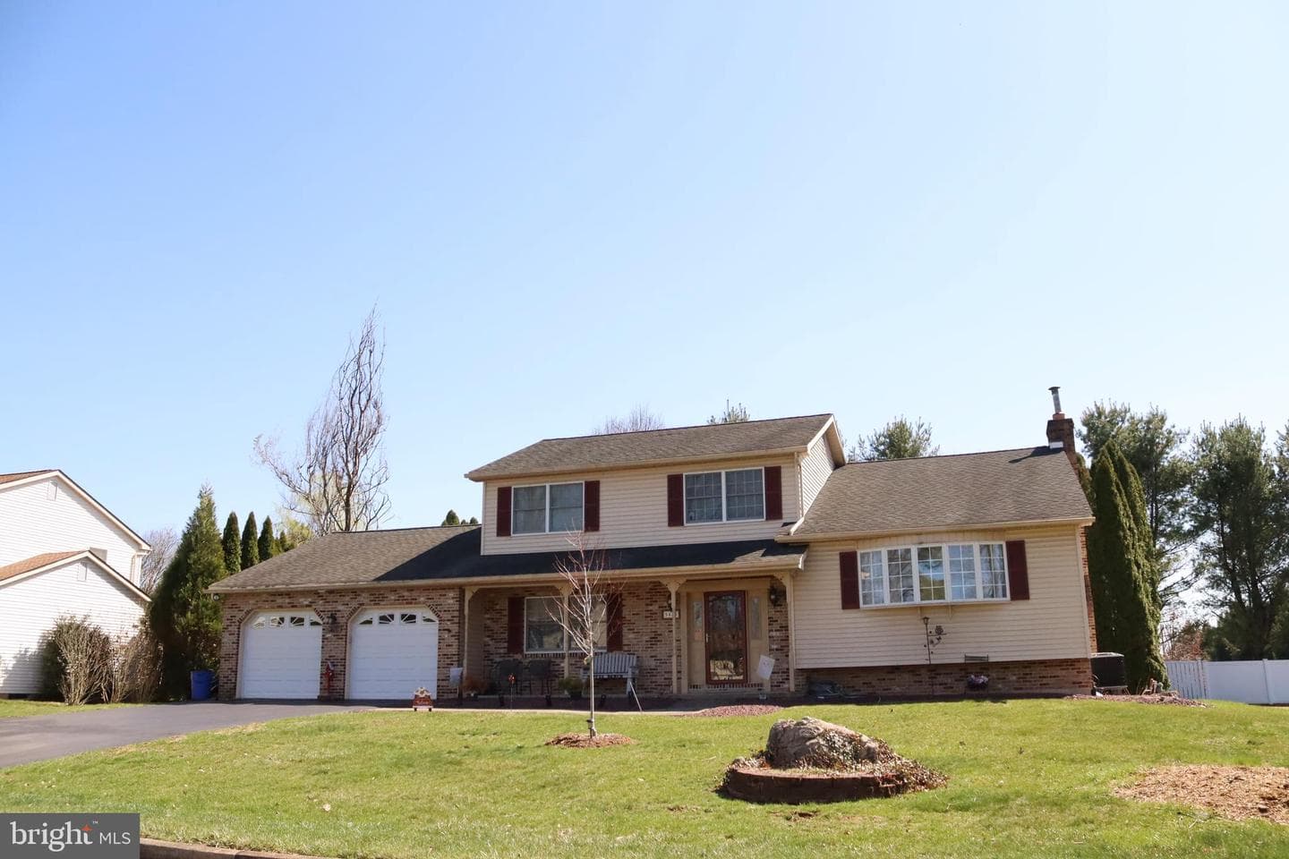 5435 Hale Avenue photo 35