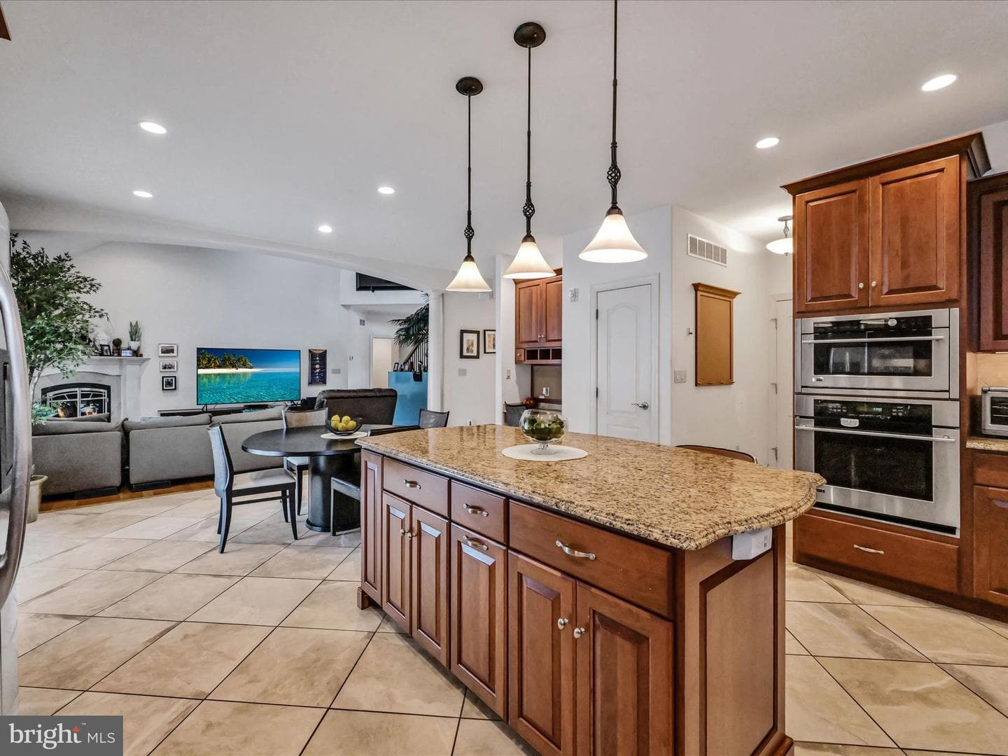 187 Eisenhart Boulevard photo 8