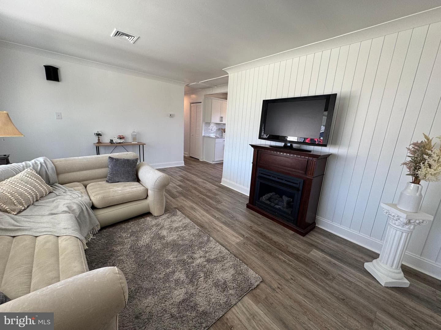 1223 Turtzo Boulevard photo 3