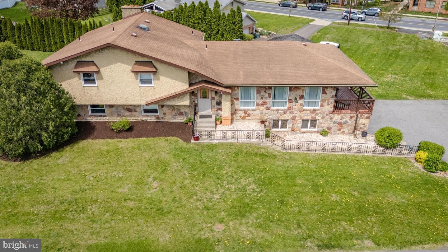1650 Easton Road photo 1