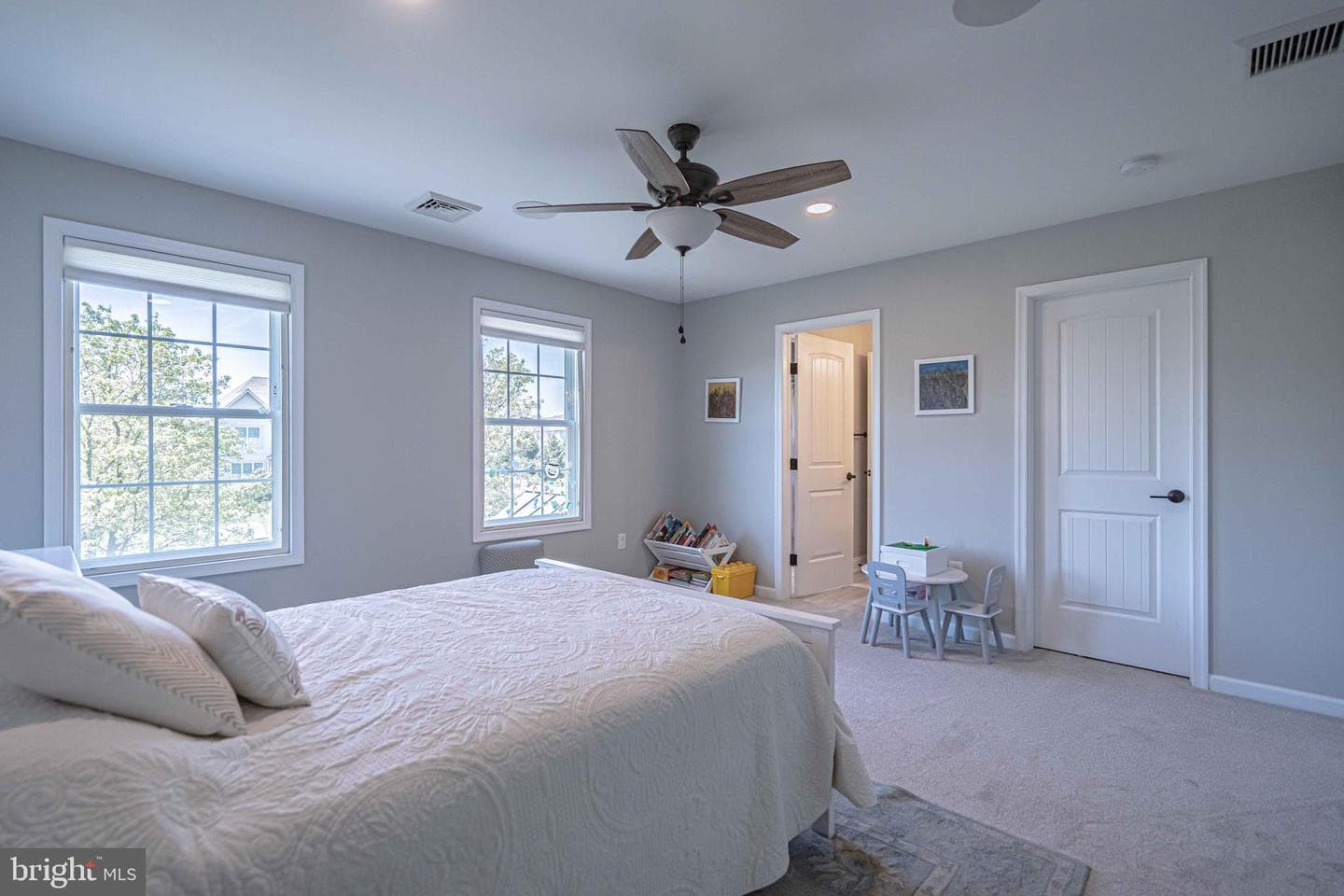 232 Cobblestone Lane photo 39