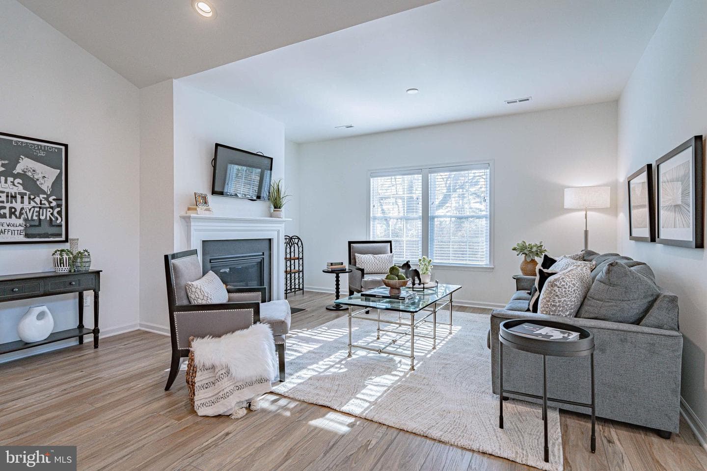 3855 Victors Way photo 22