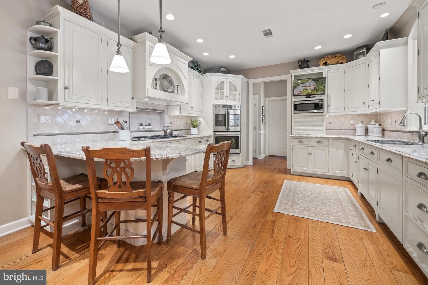 1593 Saucon Valley Road photo 24