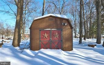 536 Carol Lane photo 49