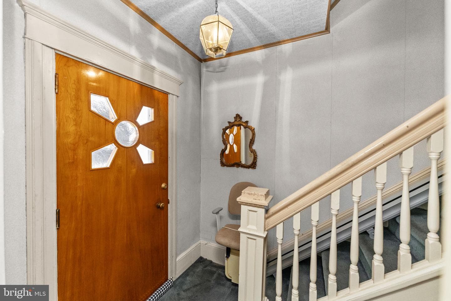 320 Garibaldi Avenue photo 4