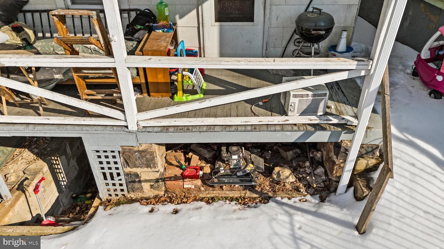 829 N New Street photo 5