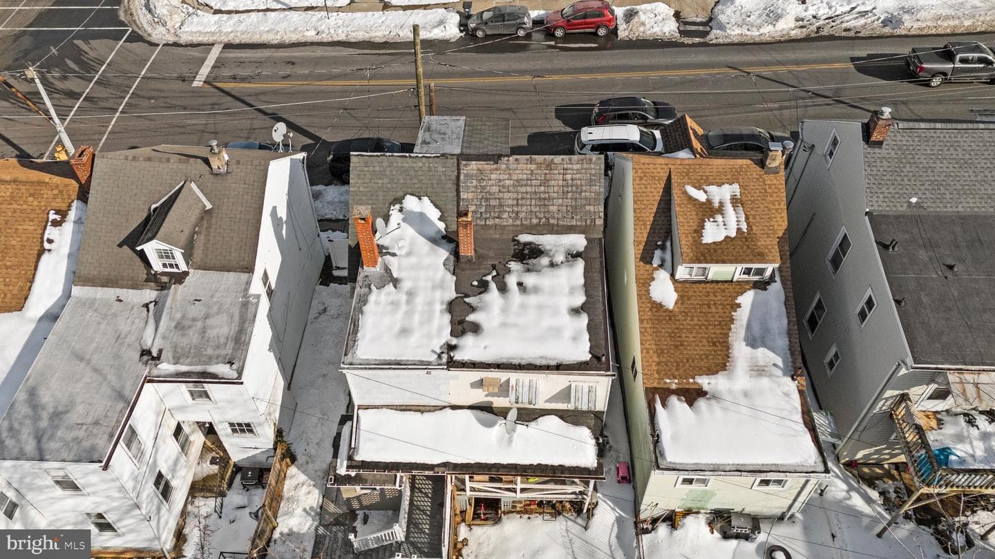 829 N New Street photo 7