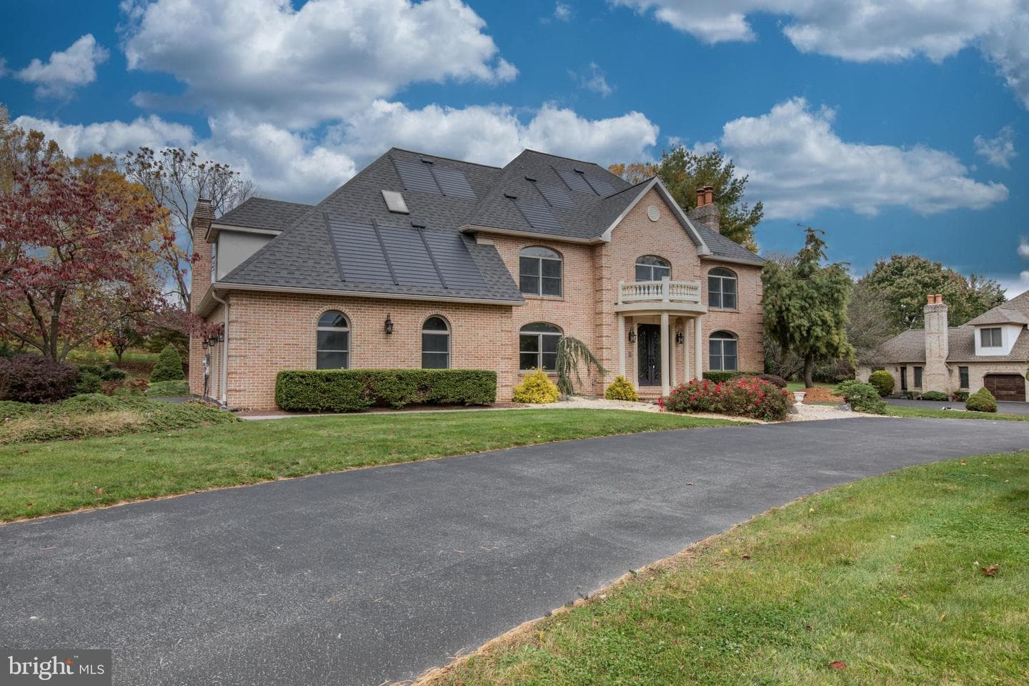 3685 Manor Road photo 2