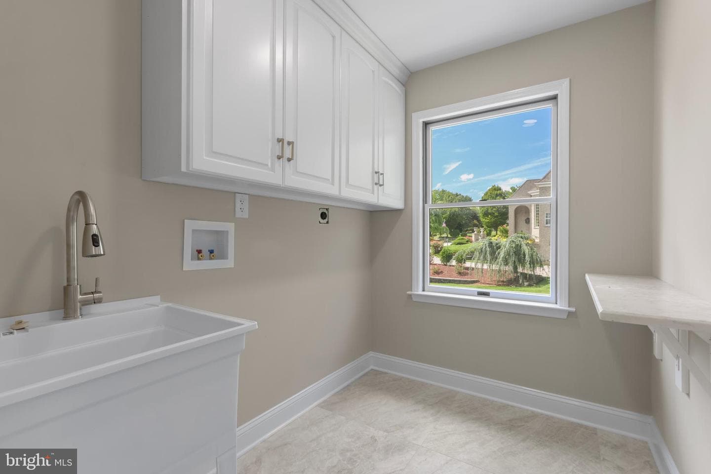3685 Manor Road photo 32