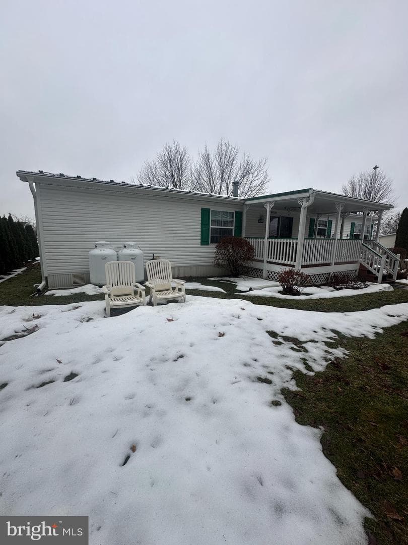 4162 Bunker Hill Ln W photo 3