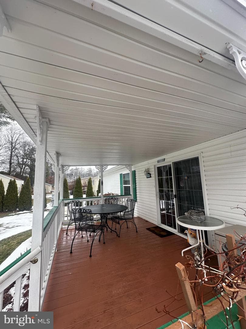 4162 Bunker Hill Ln W photo 5