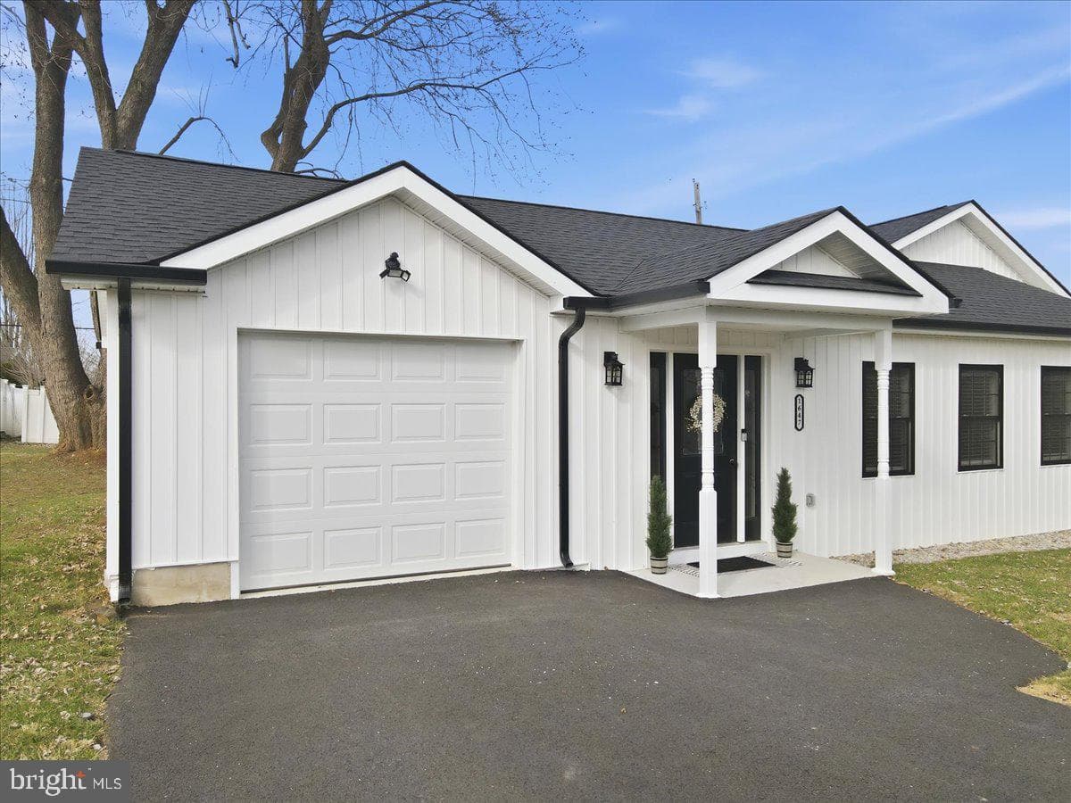 1647 4th Street photo 42