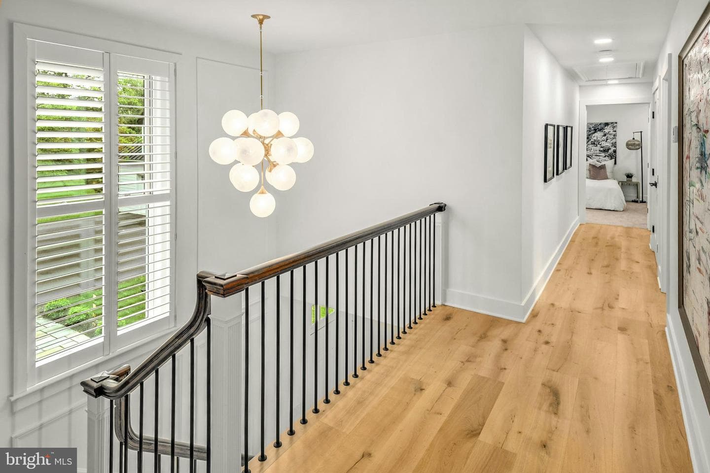 1803 Apple Tree Ln E photo 24