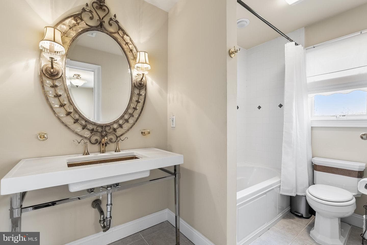 1572 Courtney Court photo 29