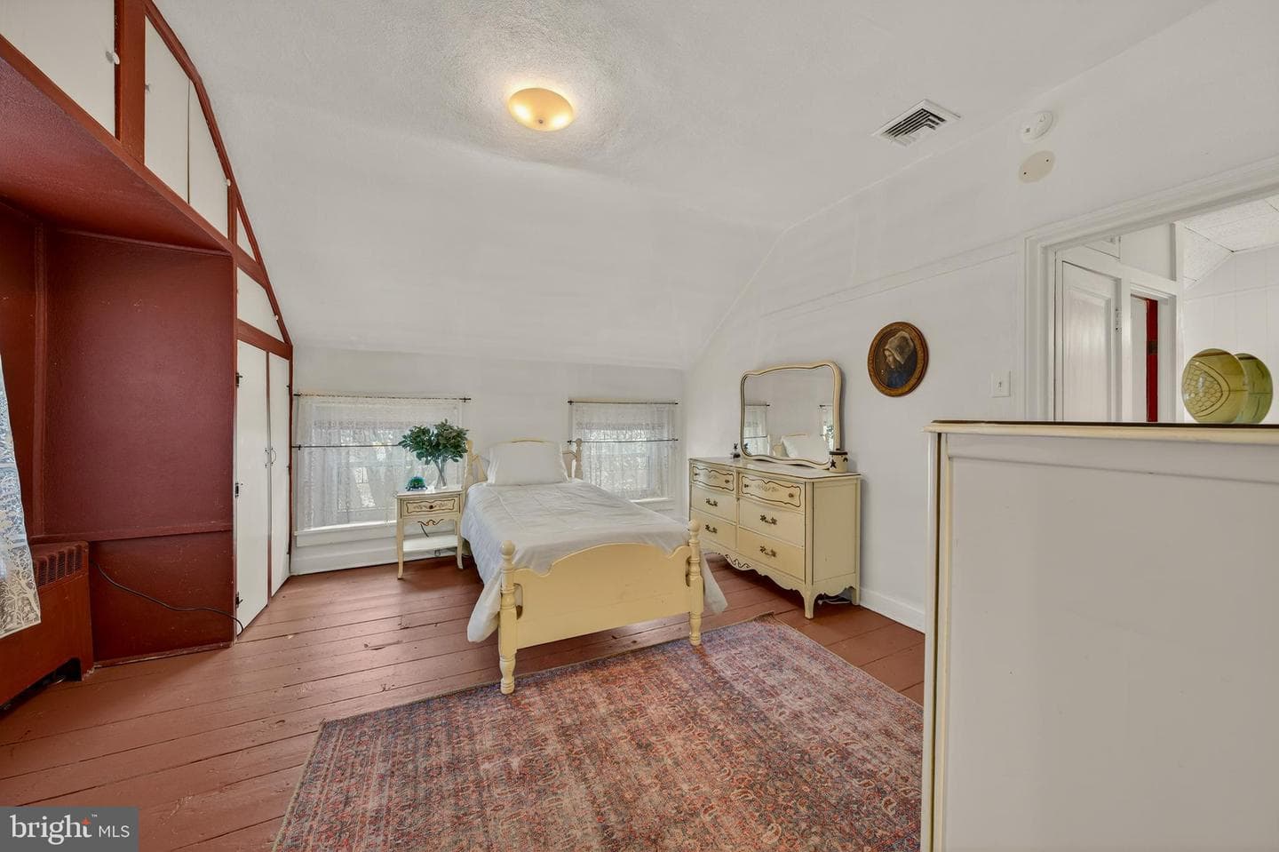 945 Main Street photo 50