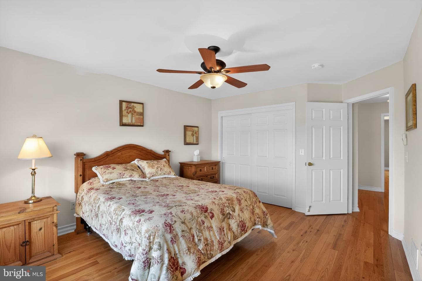 186 Oakmont Court photo 18