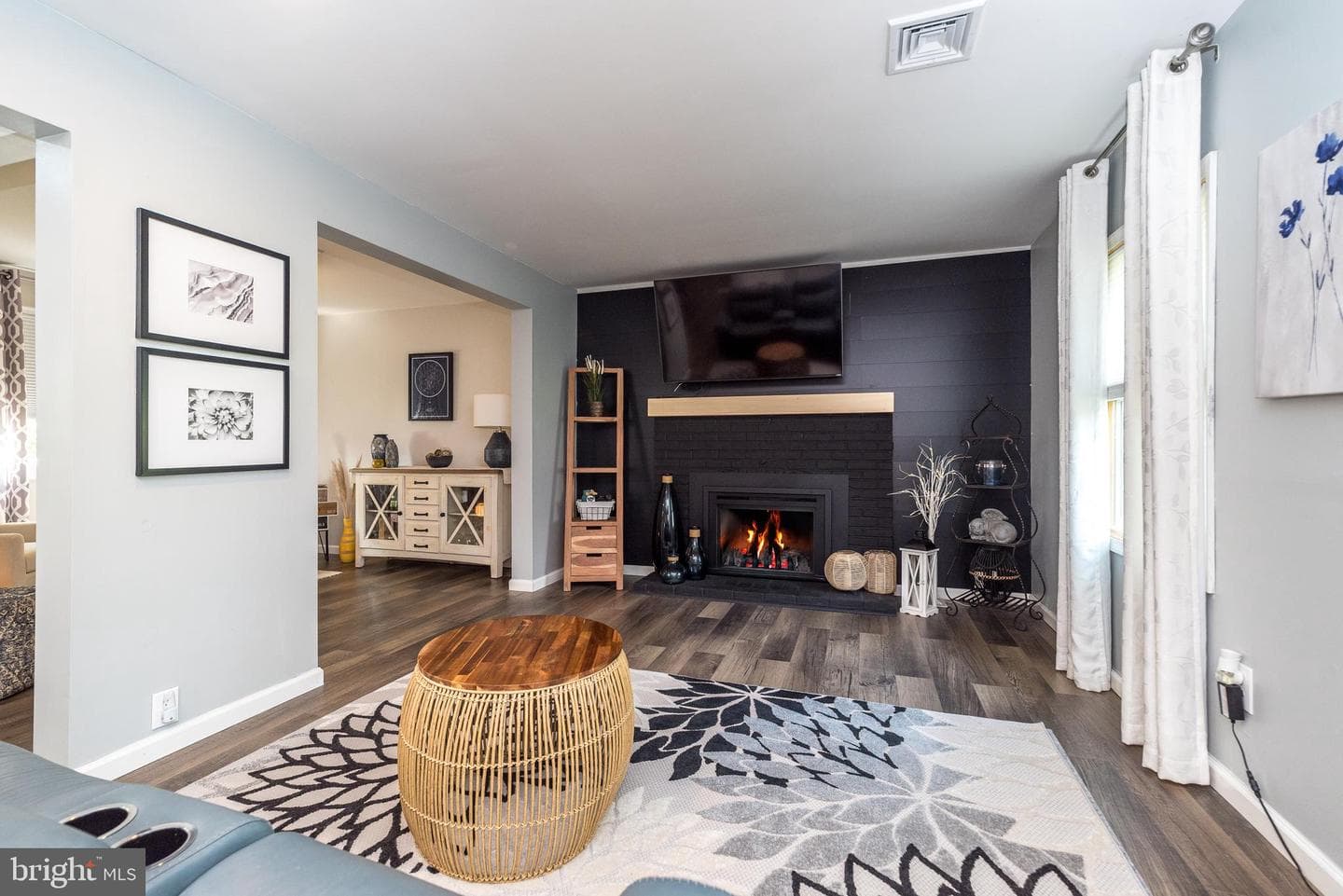 680 Hope Drive photo 3