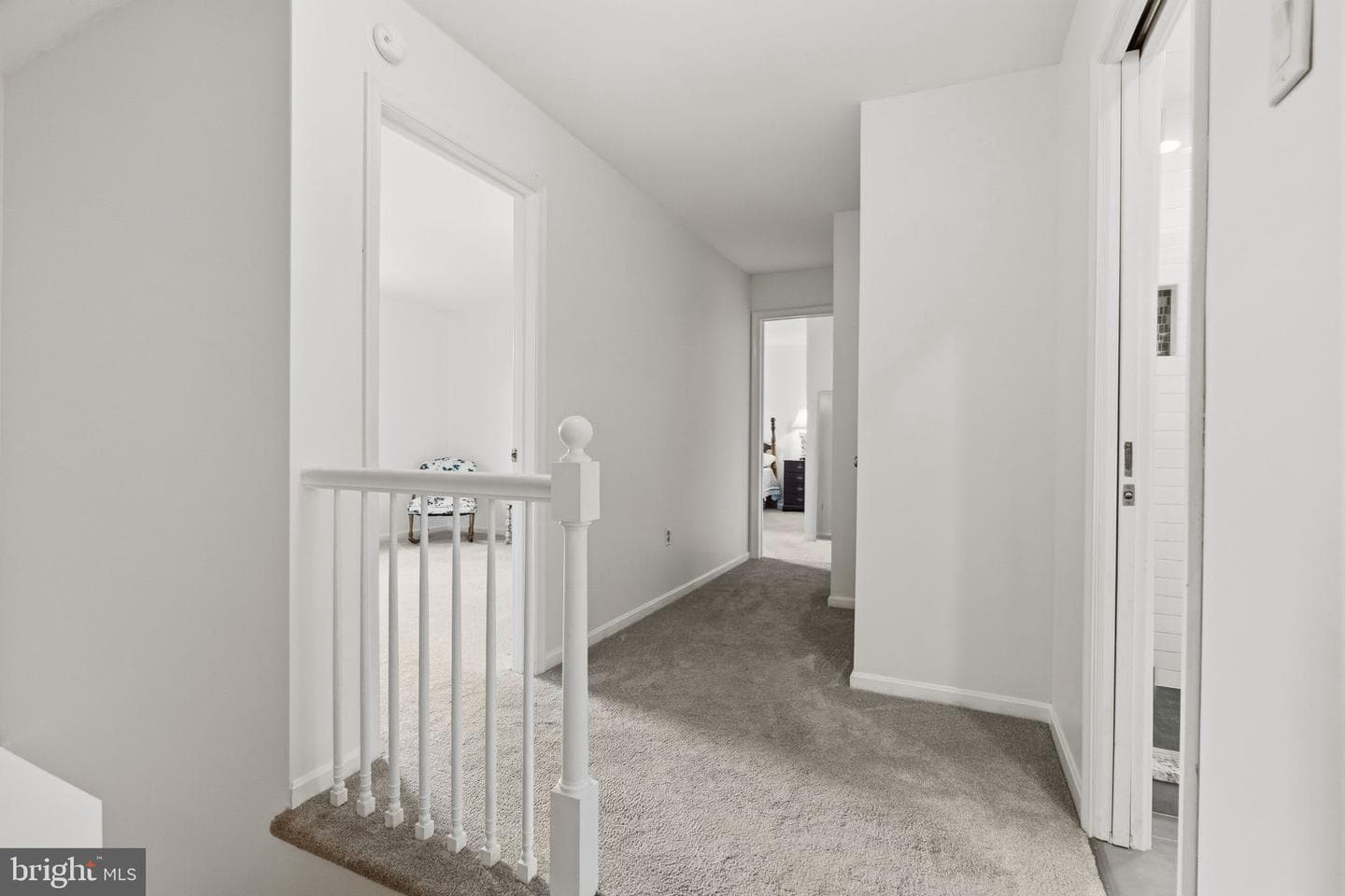 1847 Clarence Drive photo 28