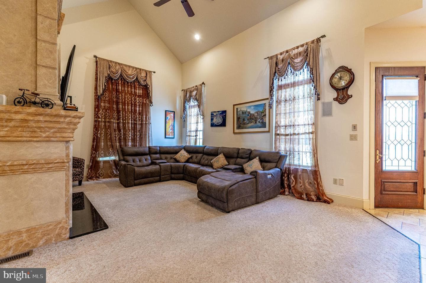 49 Crest Boulevard photo 19
