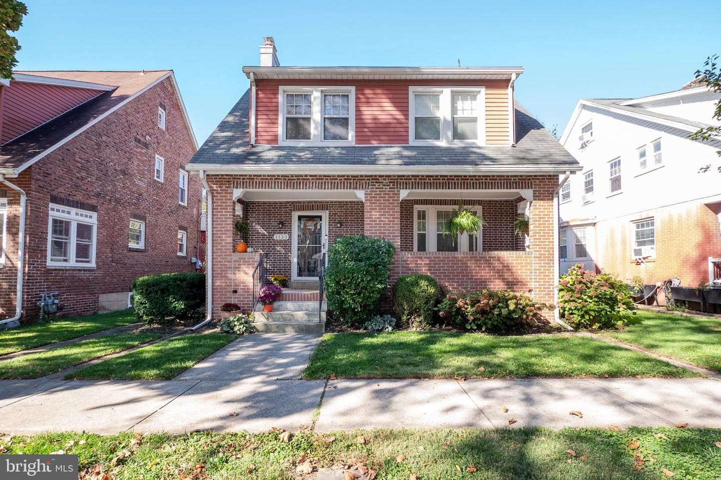 1133 N New Street photo 28