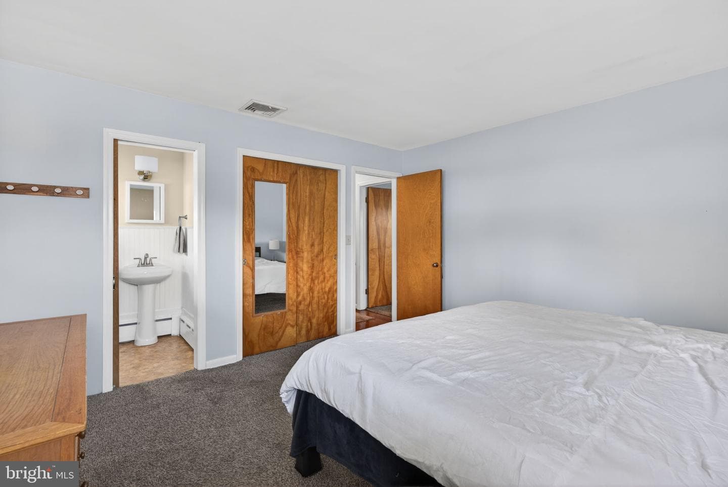 141 Siegfried Avenue photo 43