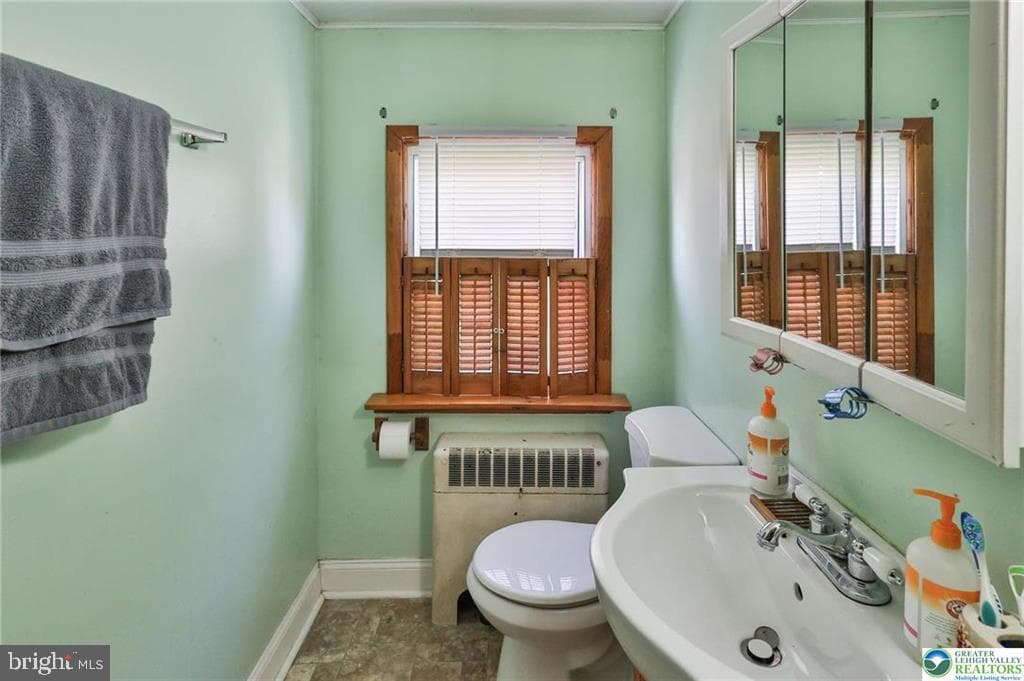 3033 Mission Road photo 28
