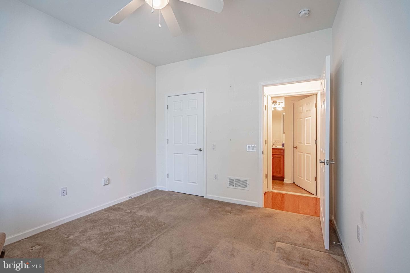 6706 Federal Drive photo 27