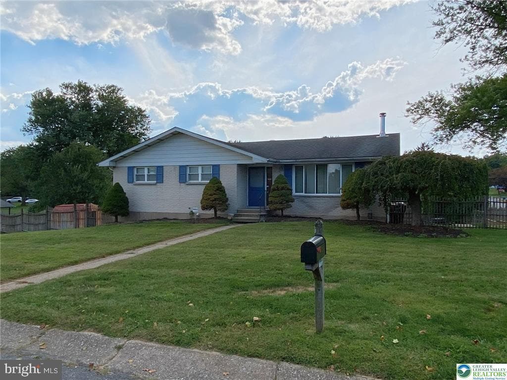 3979 Kenrick Drive