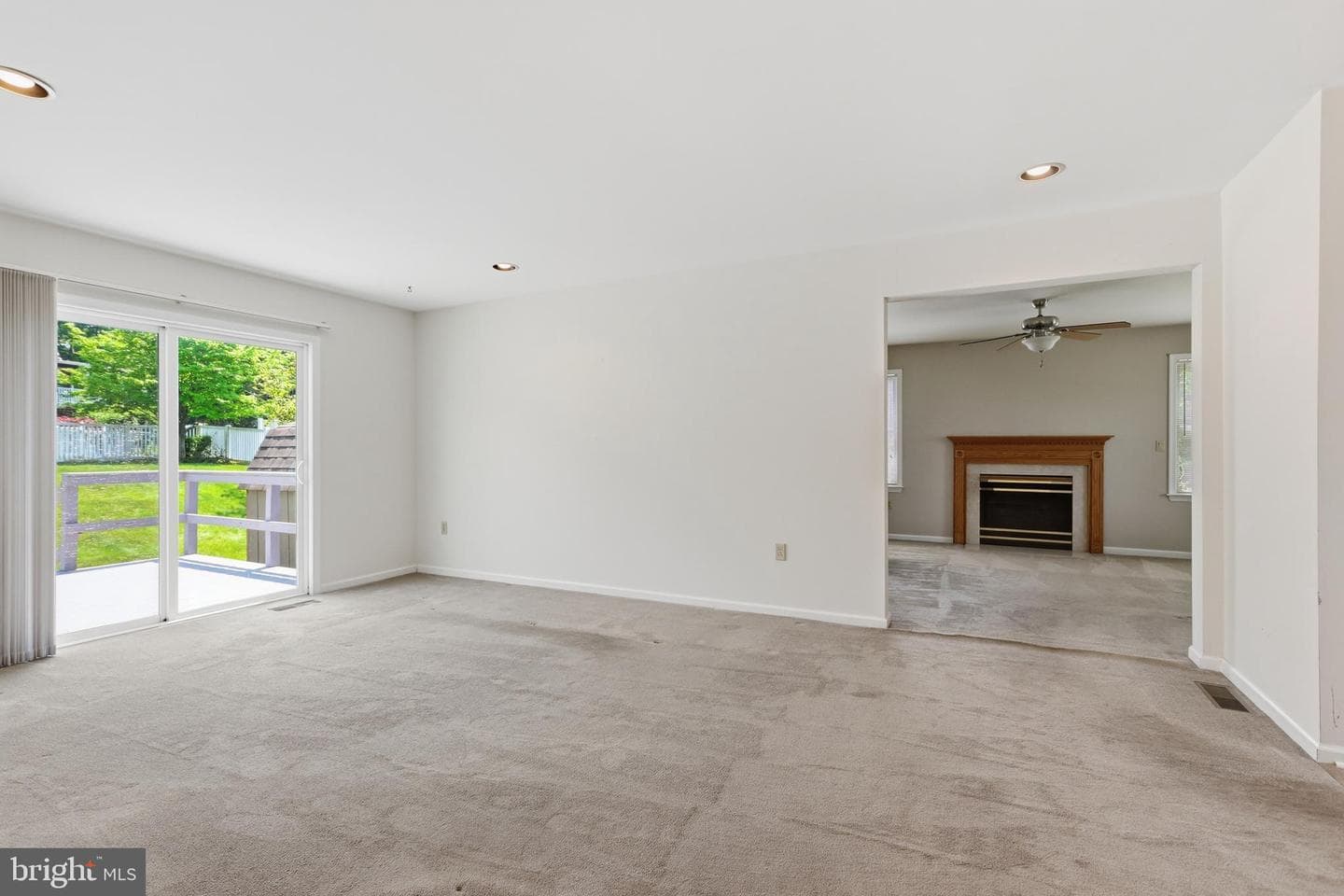 220 Melissa Drive photo 11