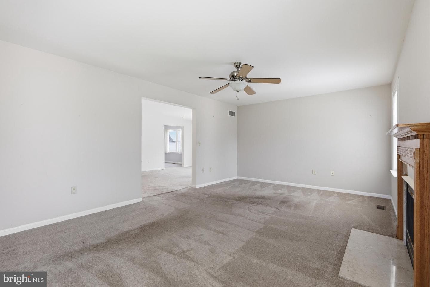 220 Melissa Drive photo 14