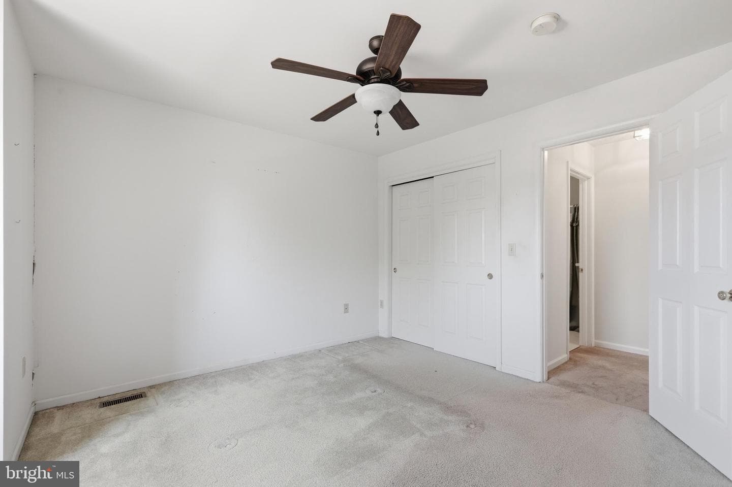 220 Melissa Drive photo 33