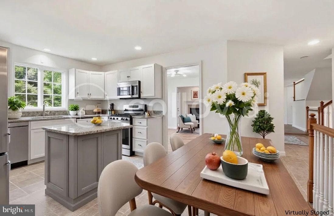 13 Tamarack Court photo 14