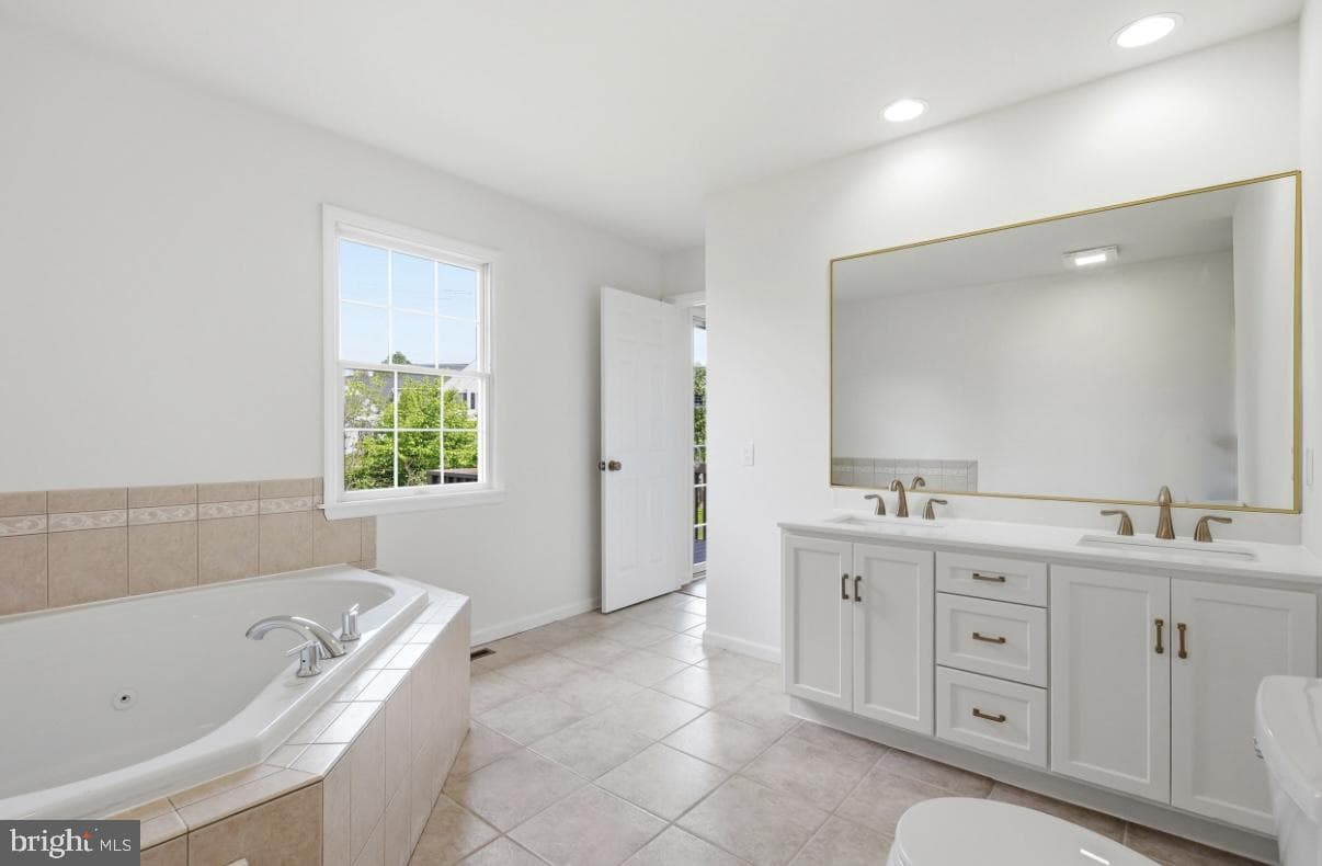 13 Tamarack Court photo 27