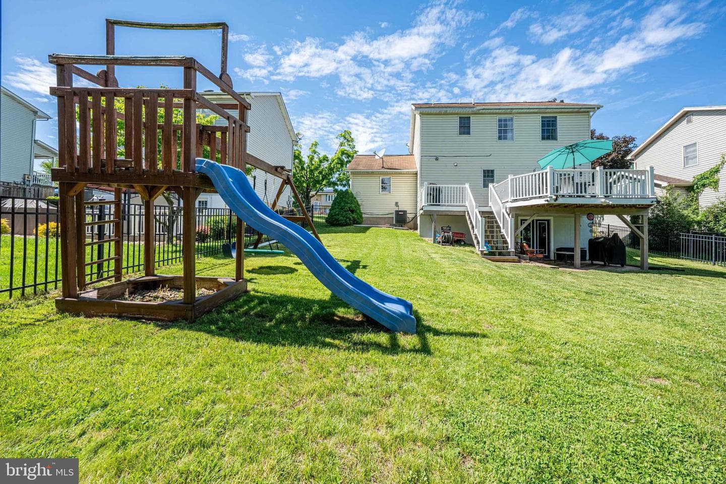 1231 Ann Marie Street photo 32