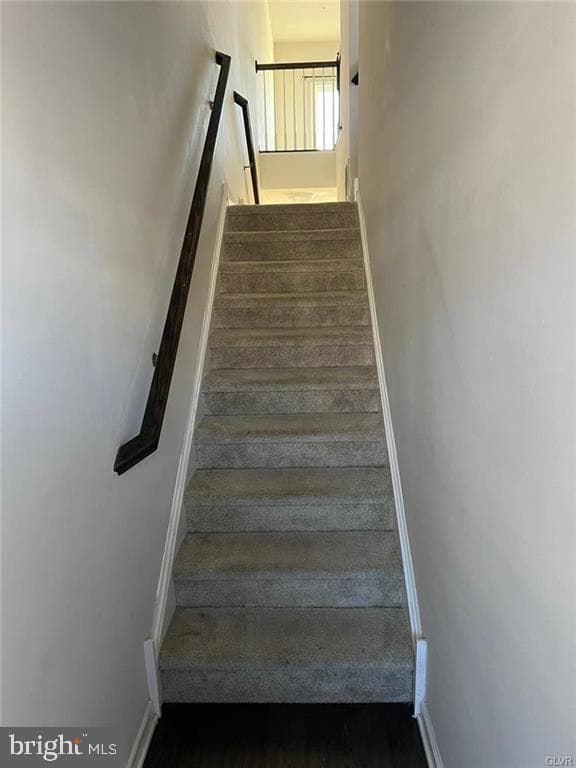 2191 Cook Drive photo 2
