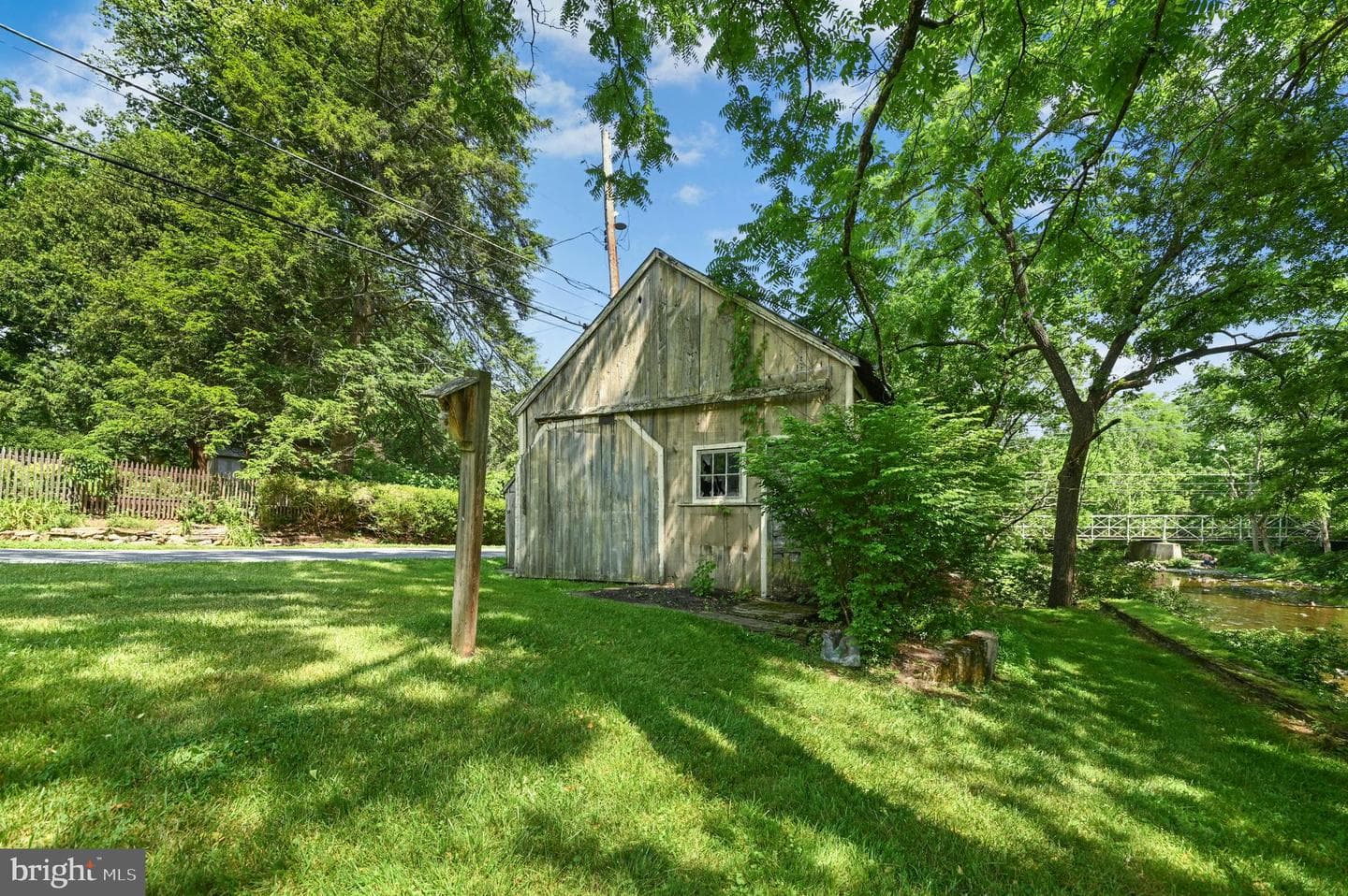 1867 Old Mill Road photo 31
