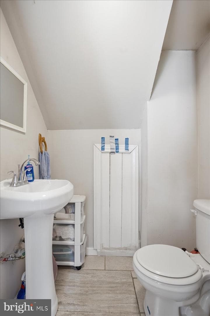 1839 6th Street photo 30