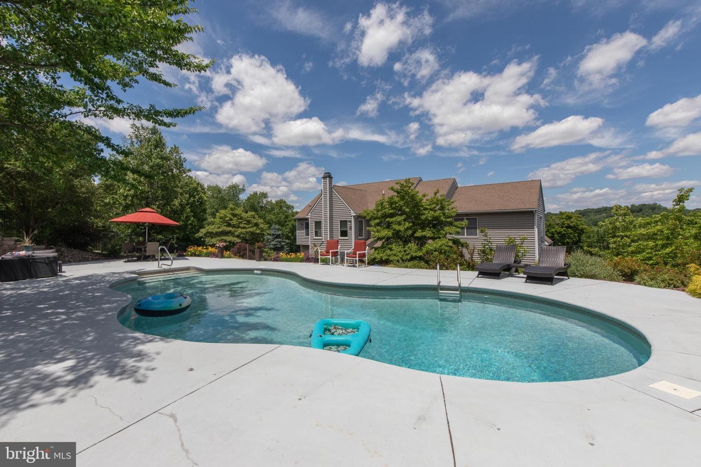 2760 Valley View Road photo 60